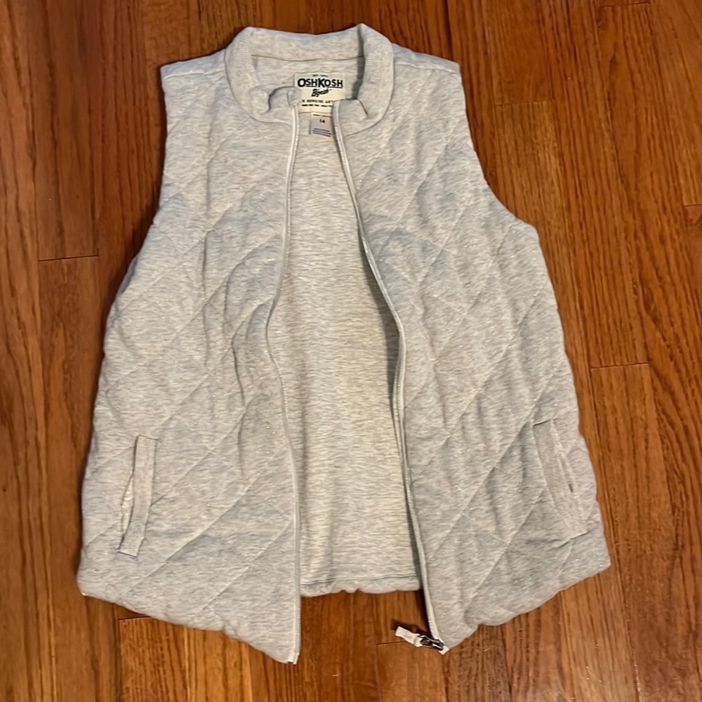 Girls quilted vest